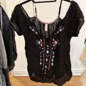 Black Aztec Print Cold Shoulder Tee